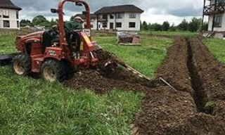 Копка траншей для водопровода в Салехарде: цена за метр от 944 руб.